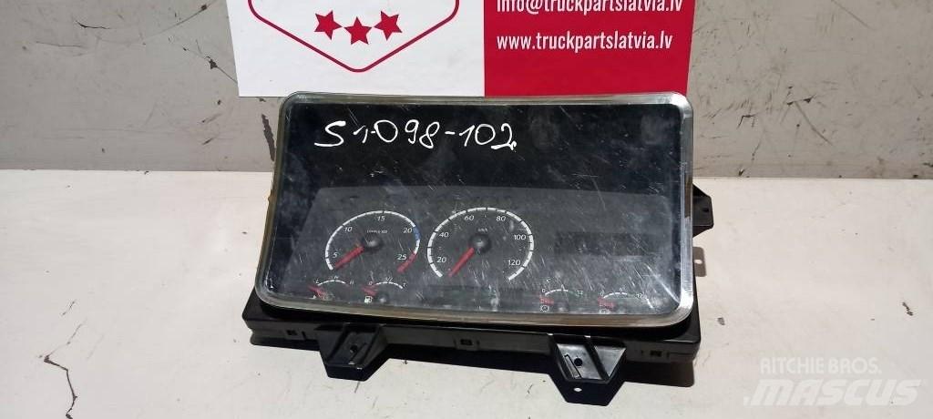Scania R 440.  1849509 Sähkö ja elektroniikka