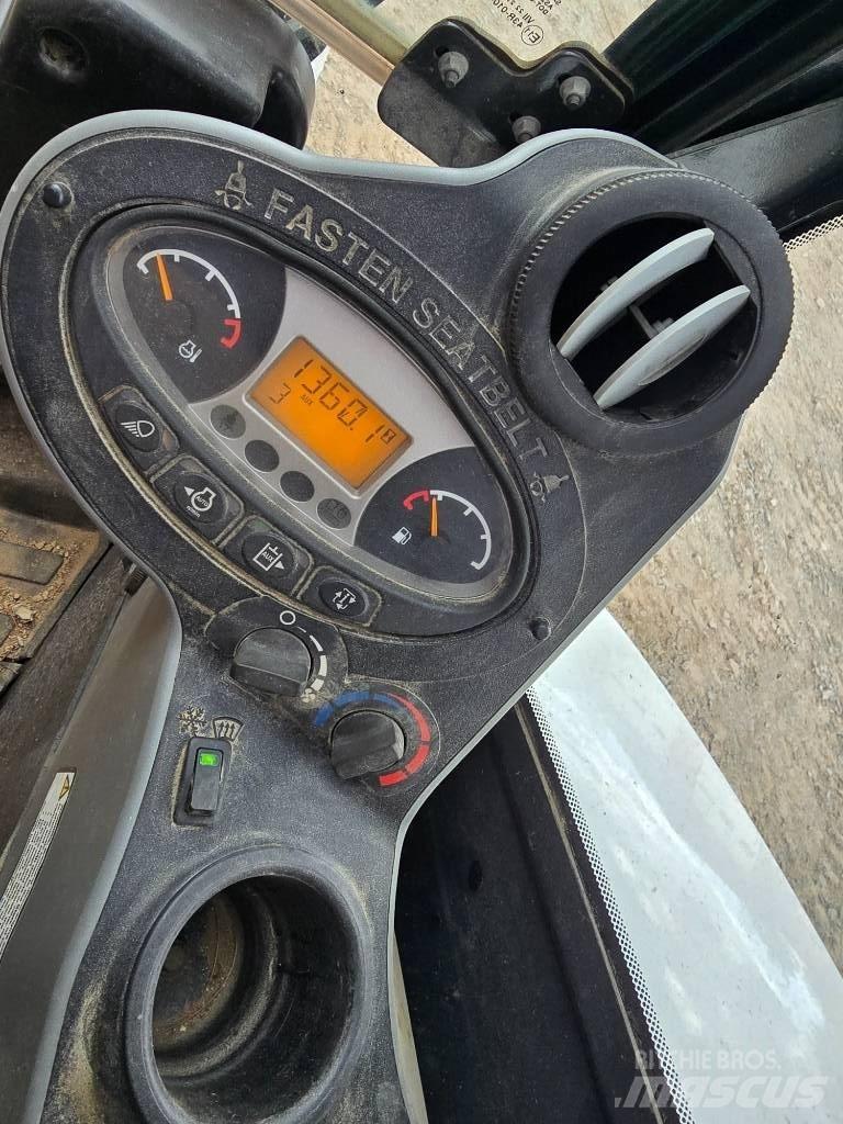 Bobcat E35 Minikaivukoneet < 7t