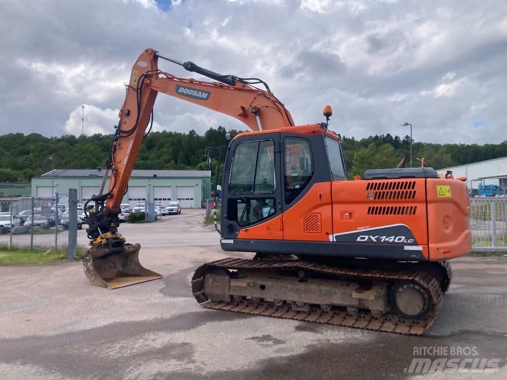 Doosan DX 140 LC-3 Telakaivukoneet