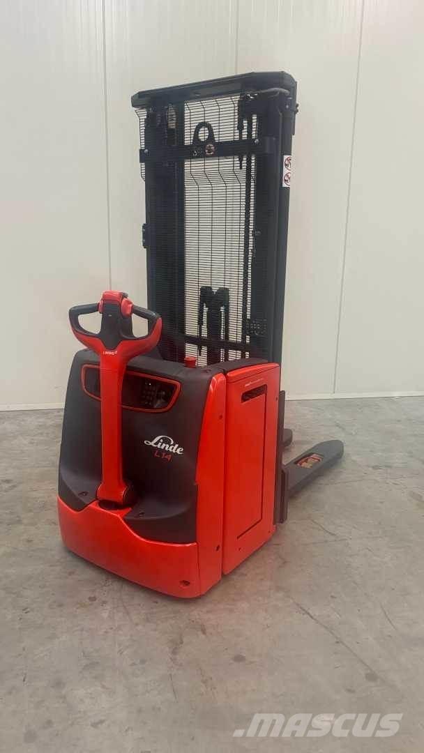 Linde L14 Ajettavat pinoamisvaunut
