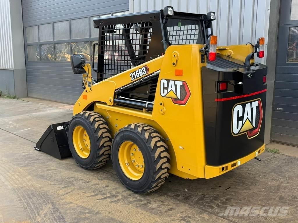 CAT 216B3 Pyöräkuormaajat
