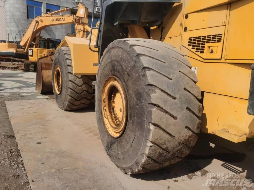 Komatsu WA 500-3 Pyöräkuormaajat
