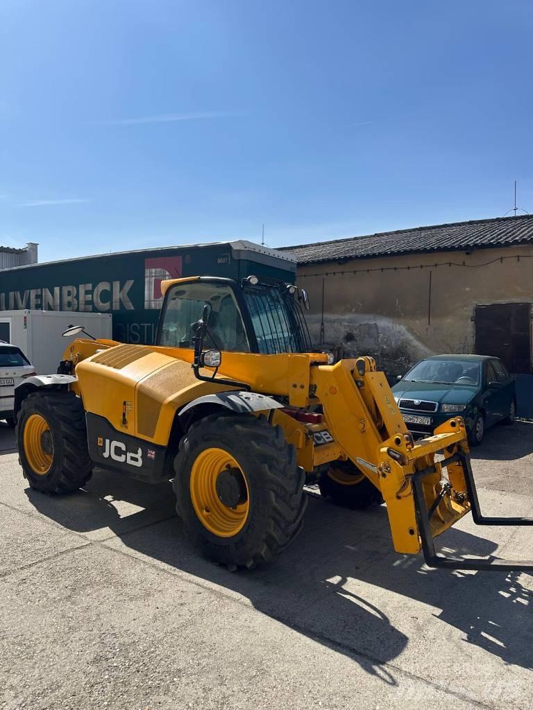 JCB 531-70 Kurottajat