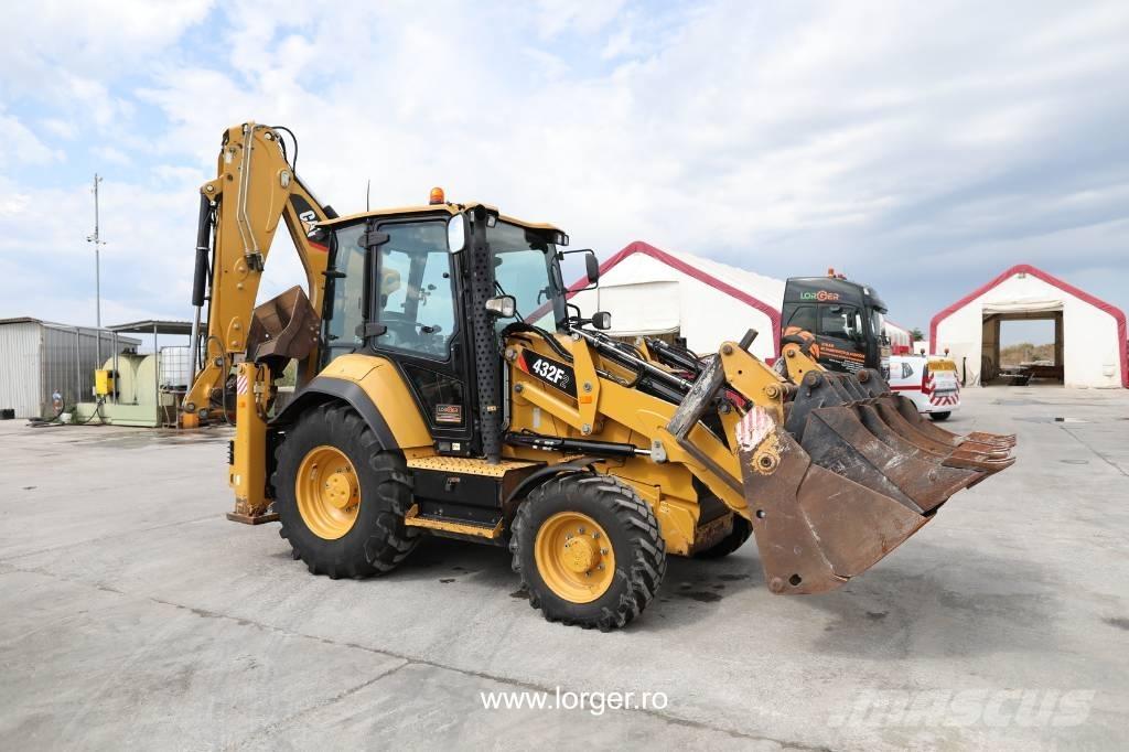 CAT 432 F2 Kaivurikuormaajat