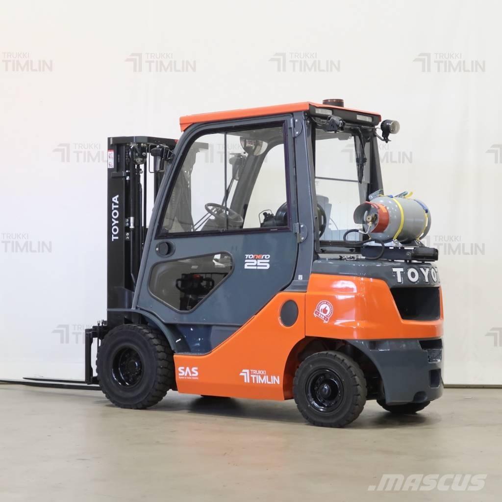 Toyota 02-8FGF25 Nestekaasutrukit