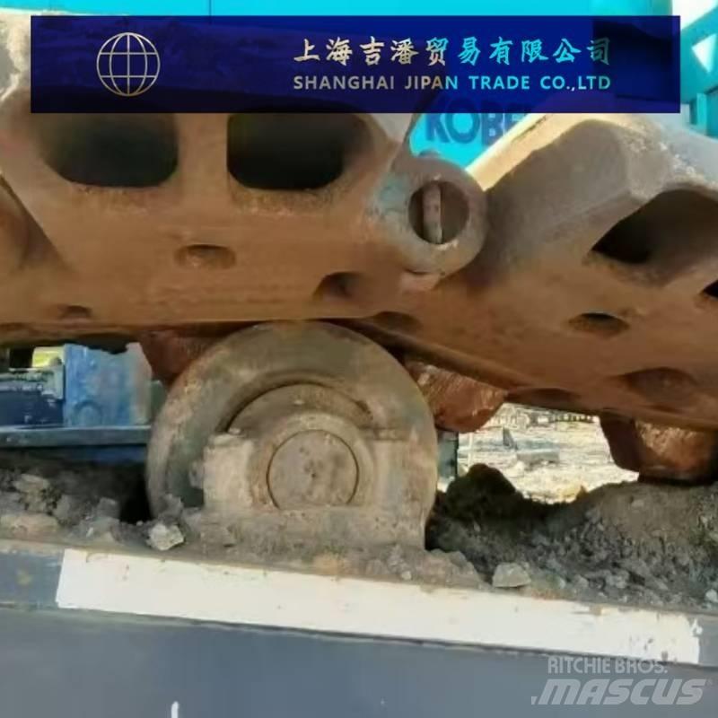 Kobelco 7300 Tela-alustaiset nosturit