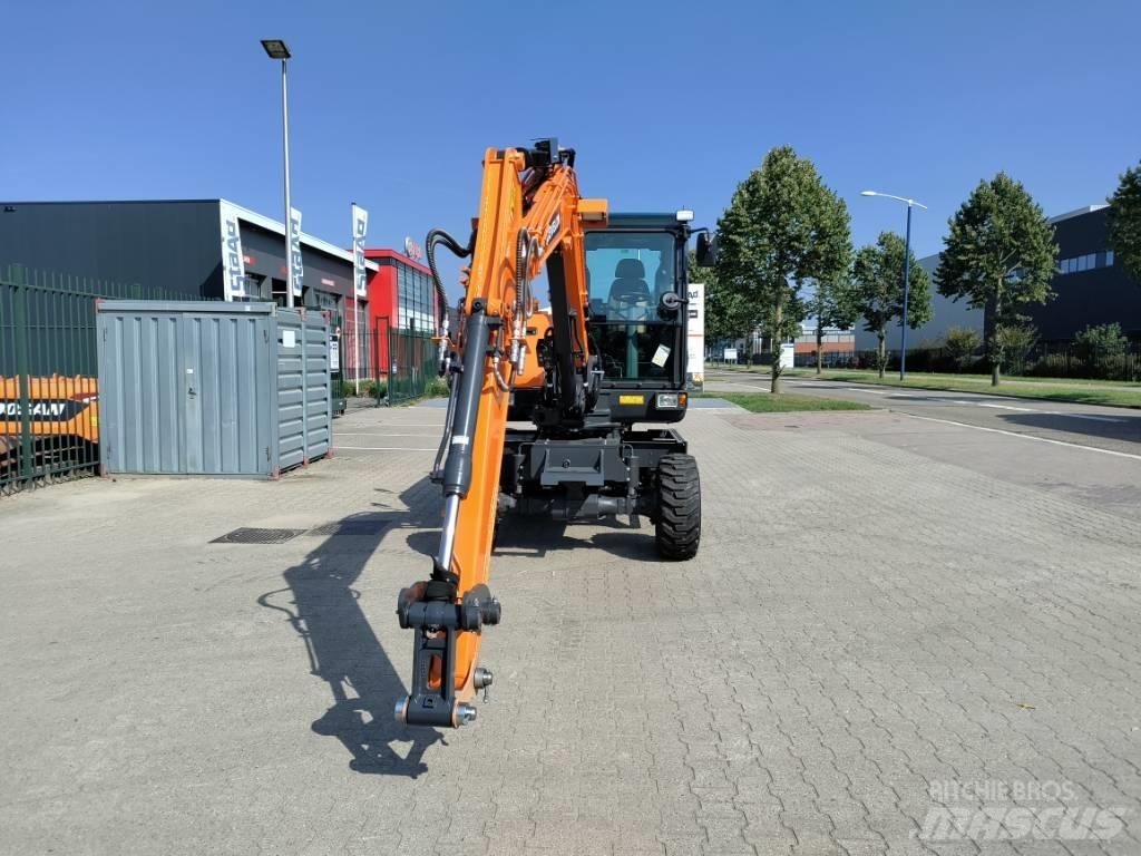 Develon DX57W-7 Minikaivukoneet < 7t