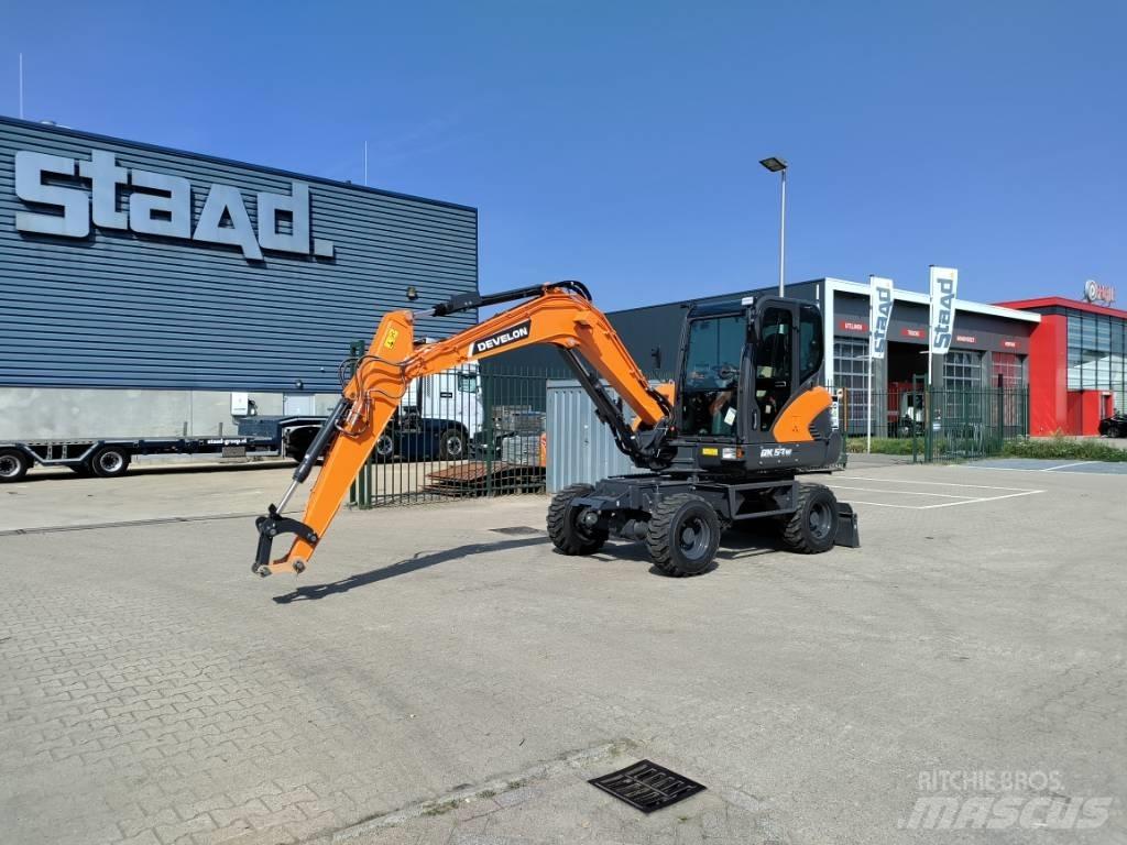 Develon DX57W-7 Minikaivukoneet < 7t