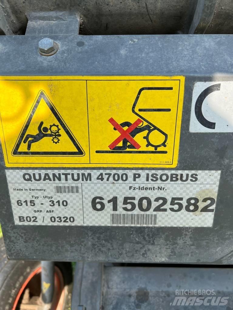 CLAAS Quantum 4700 P Keräävät noukinvaunut ja silppurivaunut