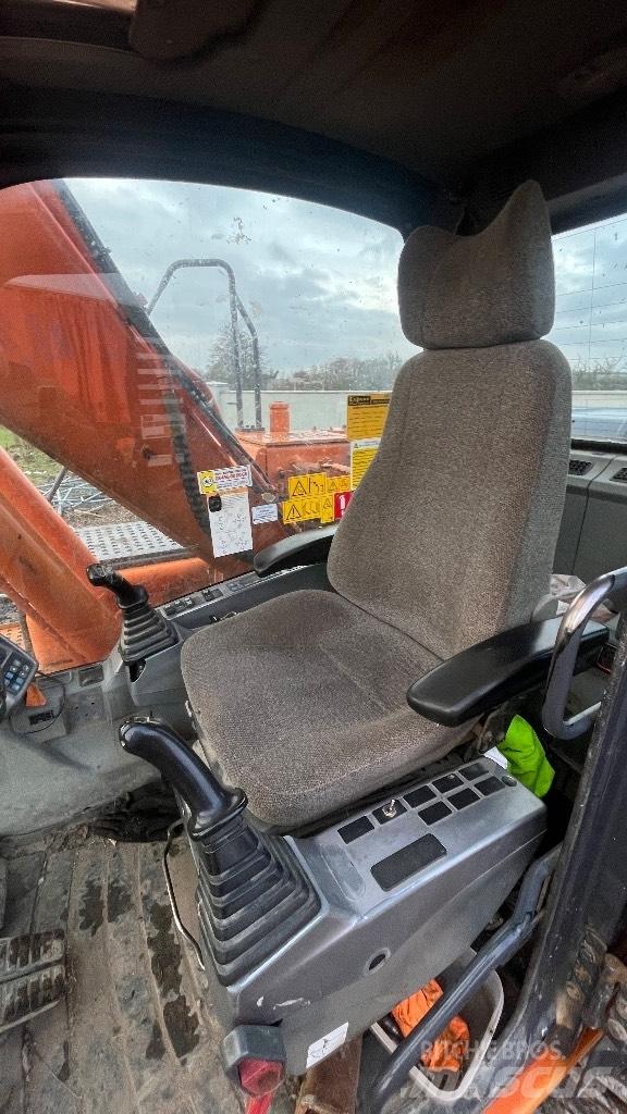 Doosan Dx140 Pyöräkaivukoneet