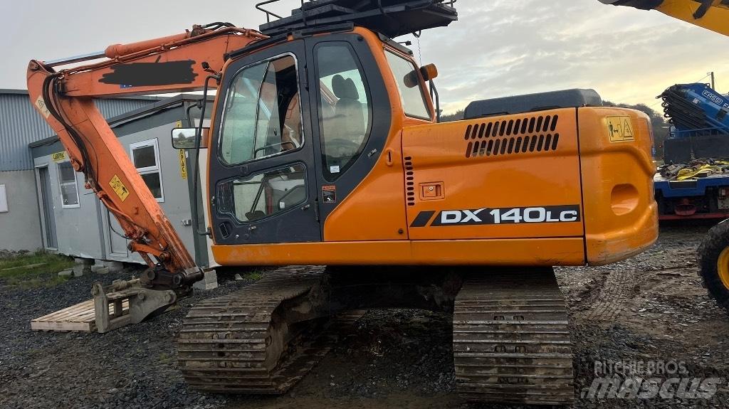 Doosan Dx140 Pyöräkaivukoneet