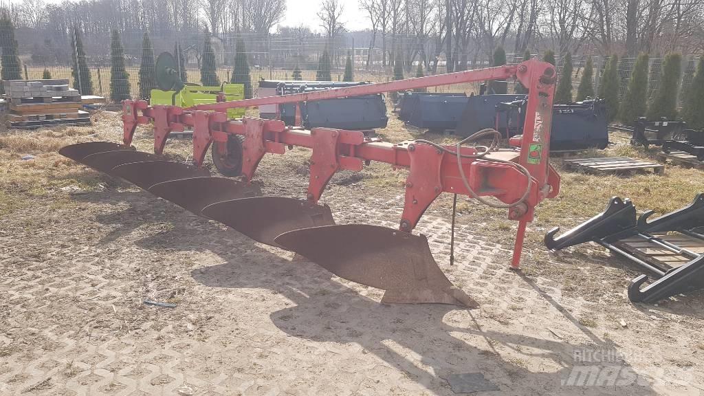 Unia TUR V6 Sarka-aurat