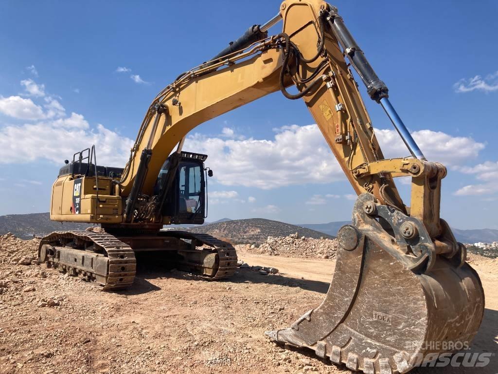 CAT 352 F Telakaivukoneet