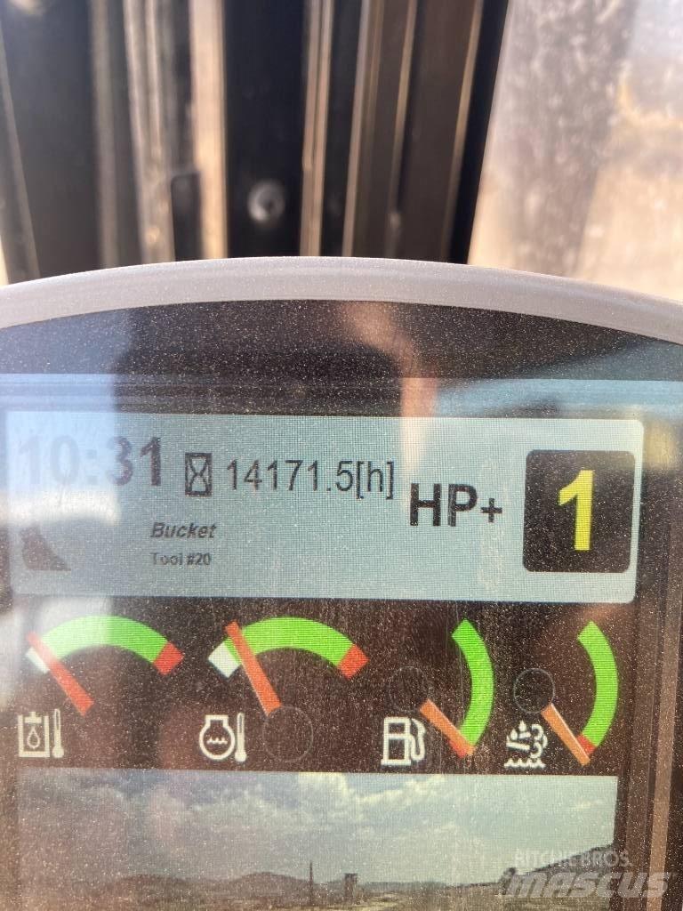 CAT 352 F Telakaivukoneet