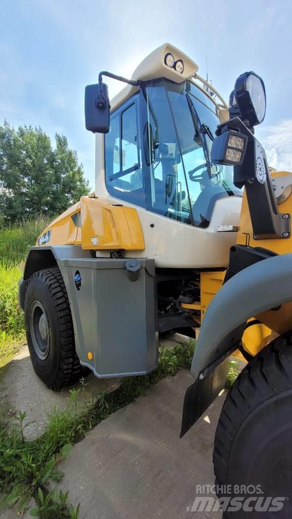Liebherr L546 Pyöräkuormaajat