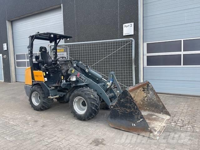 GiANT V452T X-TRA HD Pienkuormaajat