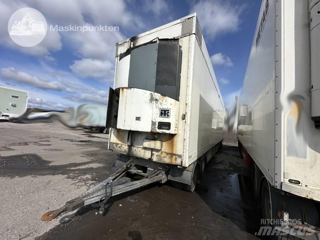 VAK V 4-40 Kylmä-/Lämpökoriperävaunut