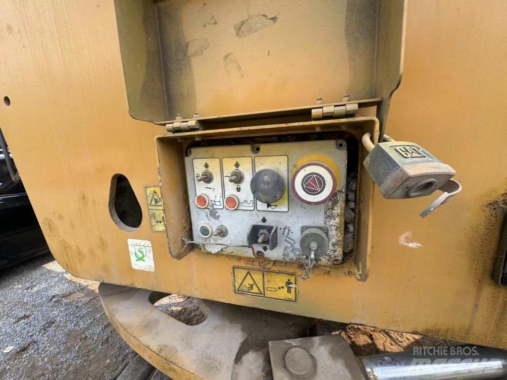 CAT PM 200 Kylmäasfalttikoneet