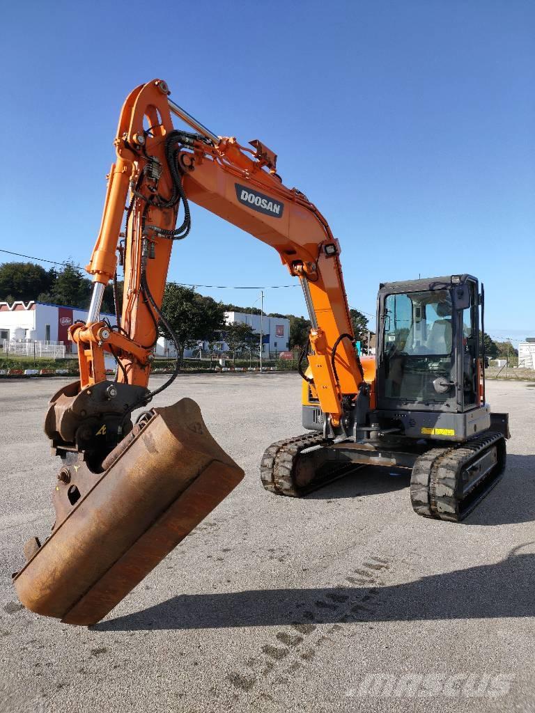 Doosan DX85R-3 Minikaivukoneet < 7t