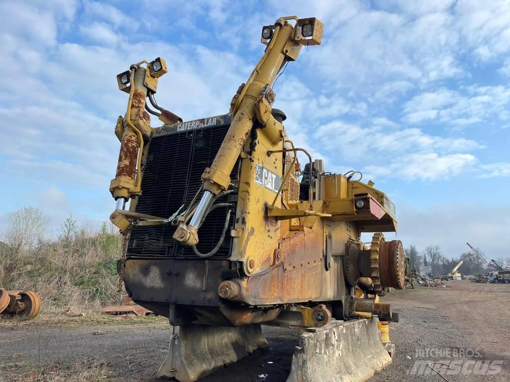 CAT D 11 R Telaketjupuskutraktorit