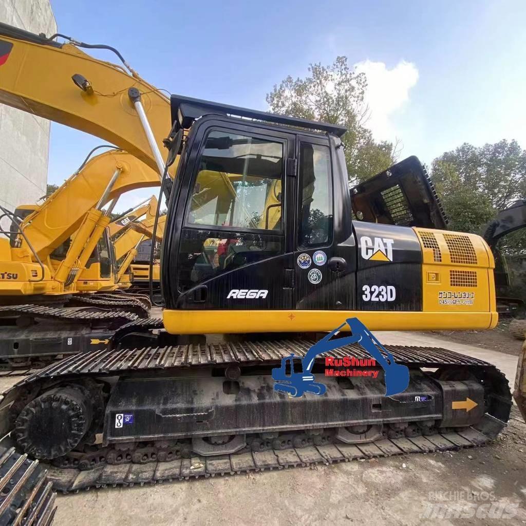 CAT 323D Telakaivukoneet