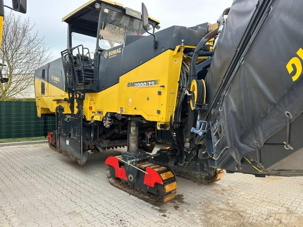 Bomag BM 2000/75 Kylmäasfalttikoneet