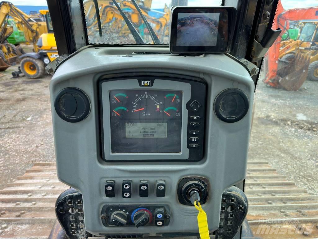 CAT D 6 N LGP Telaketjupuskutraktorit