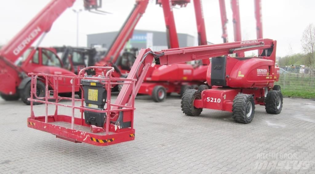JLG 800 AJ Kuukulkijat