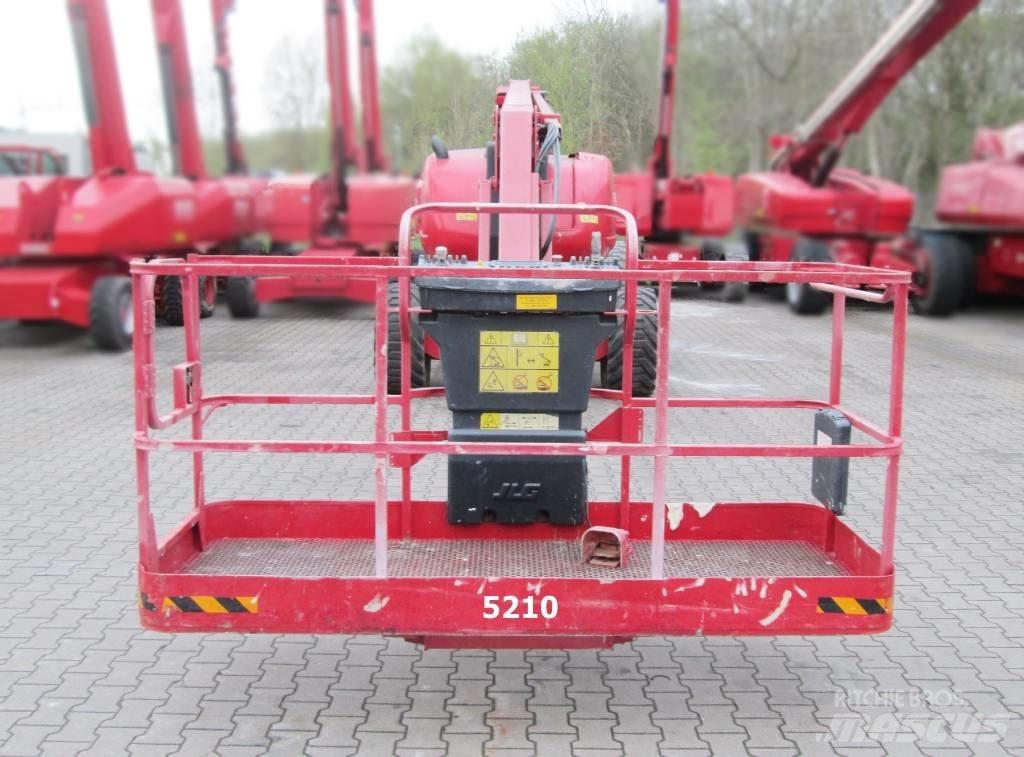 JLG 800 AJ Kuukulkijat