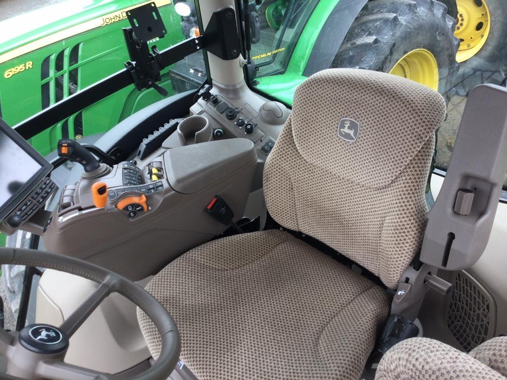John Deere 6R155 Traktorit
