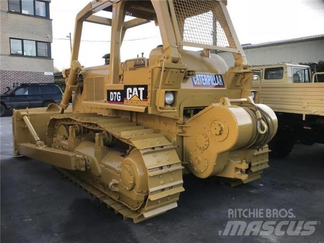 CAT D 7 G Telaketjupuskutraktorit