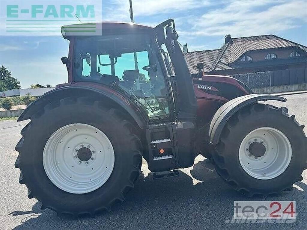 Valtra n 155 ed Traktorit