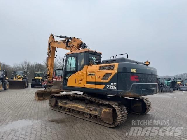 Hyundai HX 220 L Telakaivukoneet