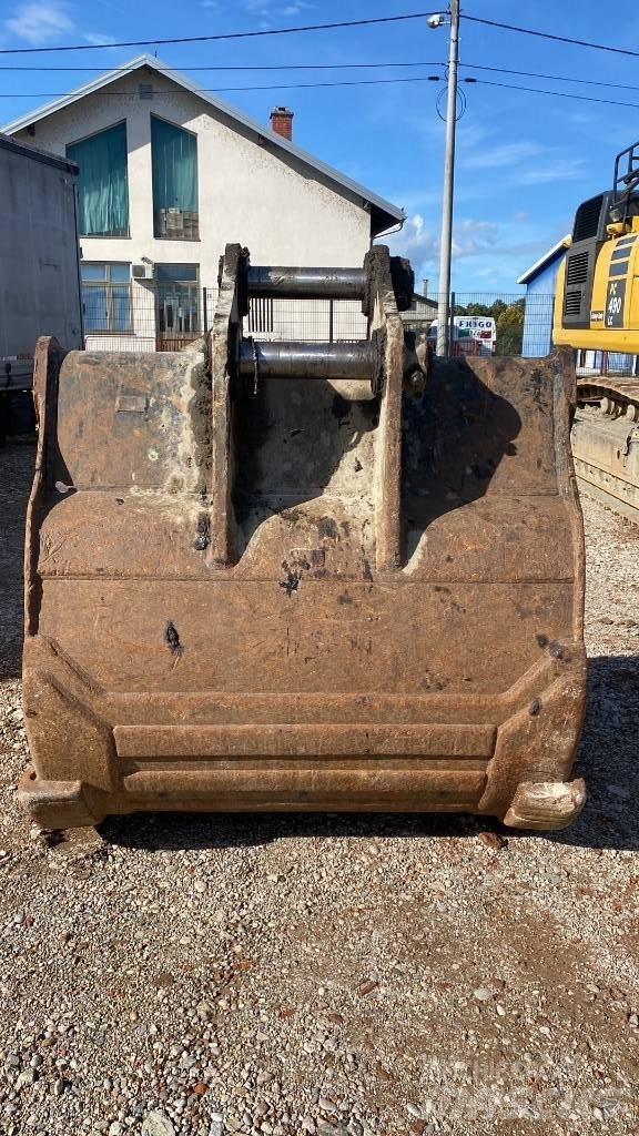 Komatsu 490 LCD-11 Telakaivukoneet