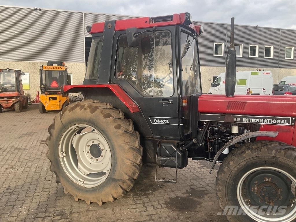 Case IH 844 xla Traktorit