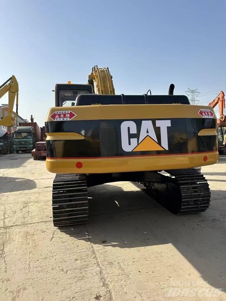 CAT 325 B L Telakaivukoneet