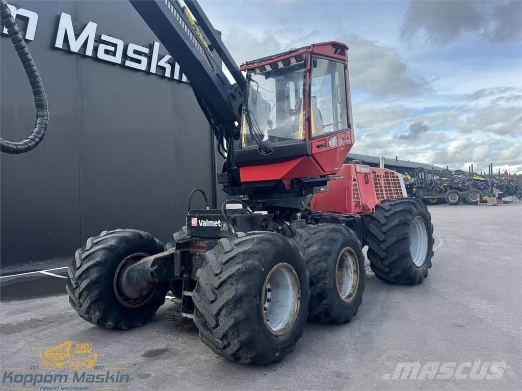 Valmet 931 Harvesterit