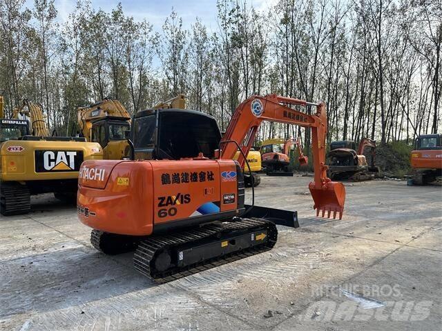 Hitachi ZX60 Telakaivukoneet