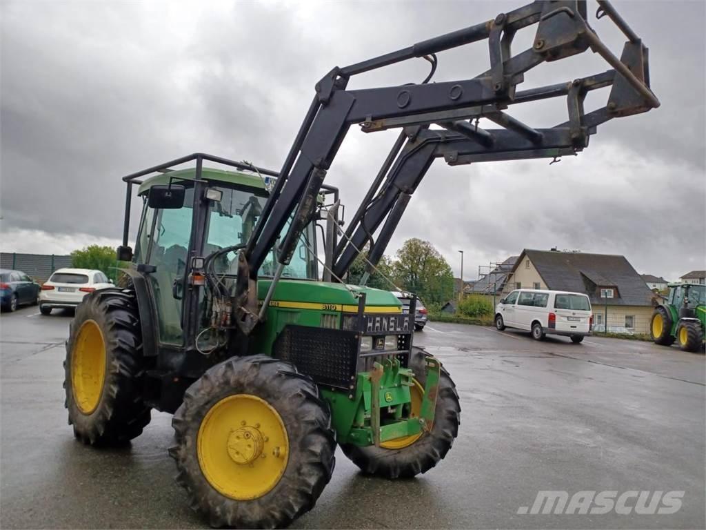 John Deere 6110SE Traktorit