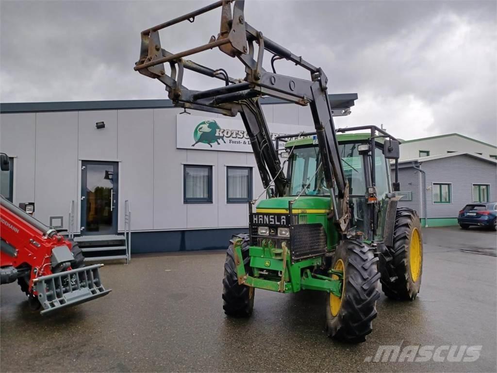 John Deere 6110SE Traktorit