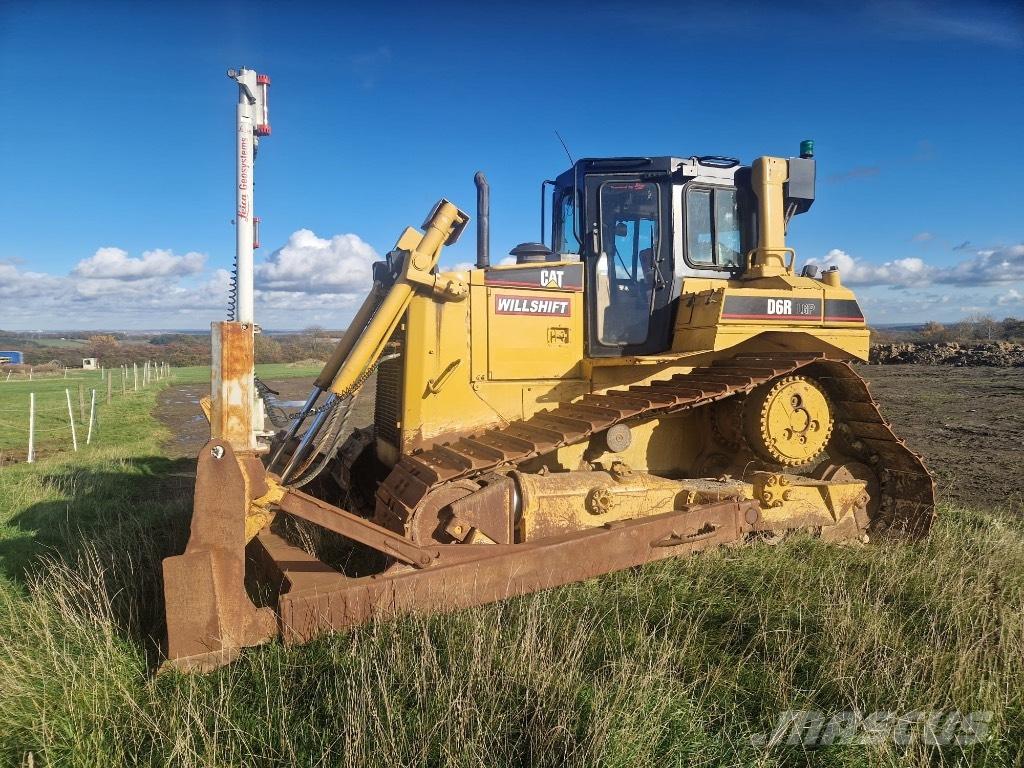 CAT D 6 R II Telaketjupuskutraktorit