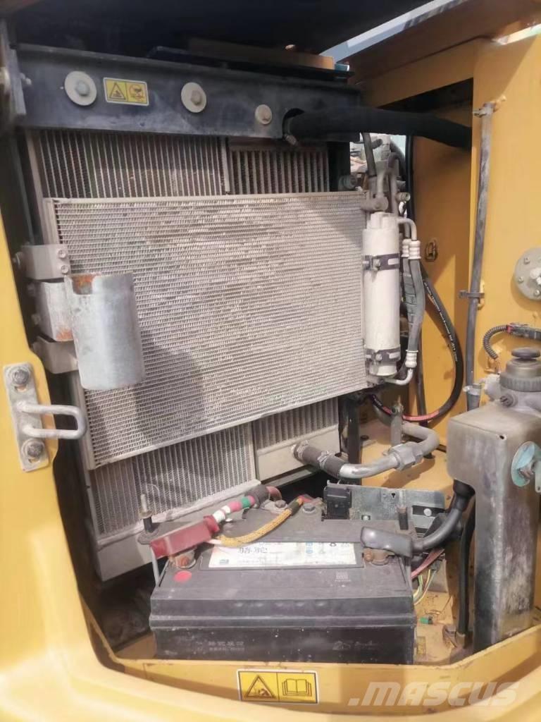 CAT 307E2 Midikaivukoneet 7t - 12t