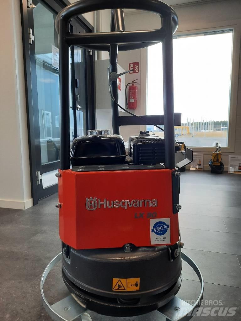 Husqvarna LX90 Tärylevyt