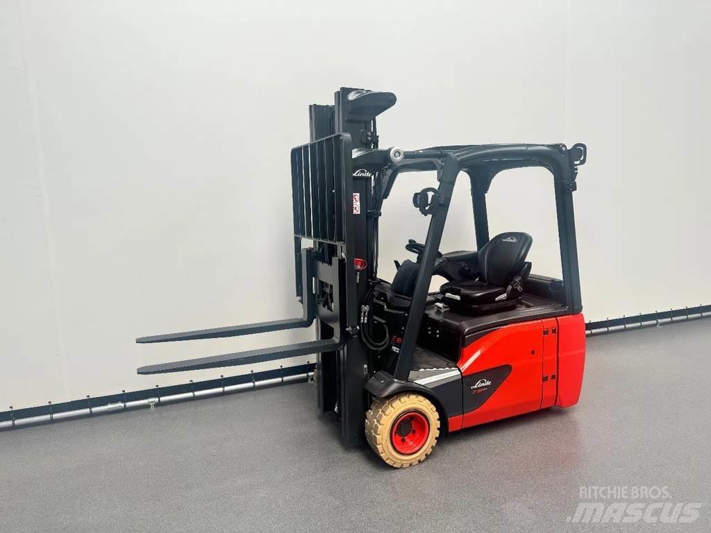 Linde 386 E 18 - 02 Muut haarukkatrukit