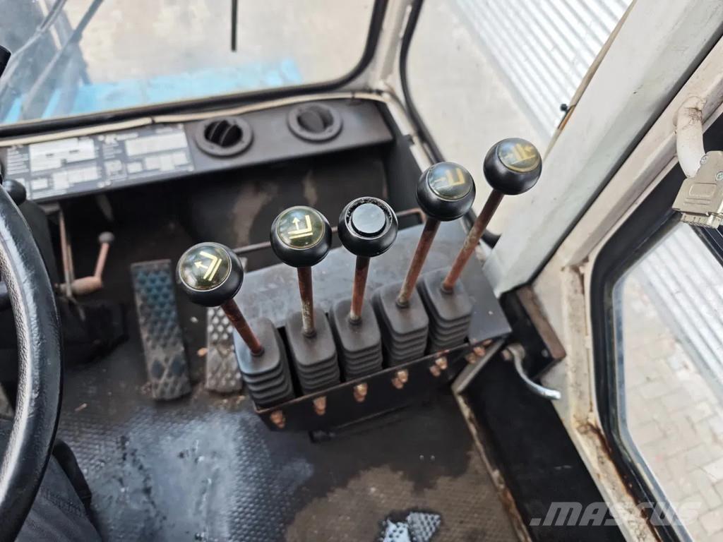 Kalmar DC 32-1200 Dieseltrukit