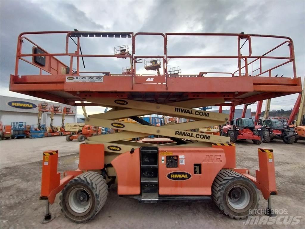 JLG 3394RT Saksilavat