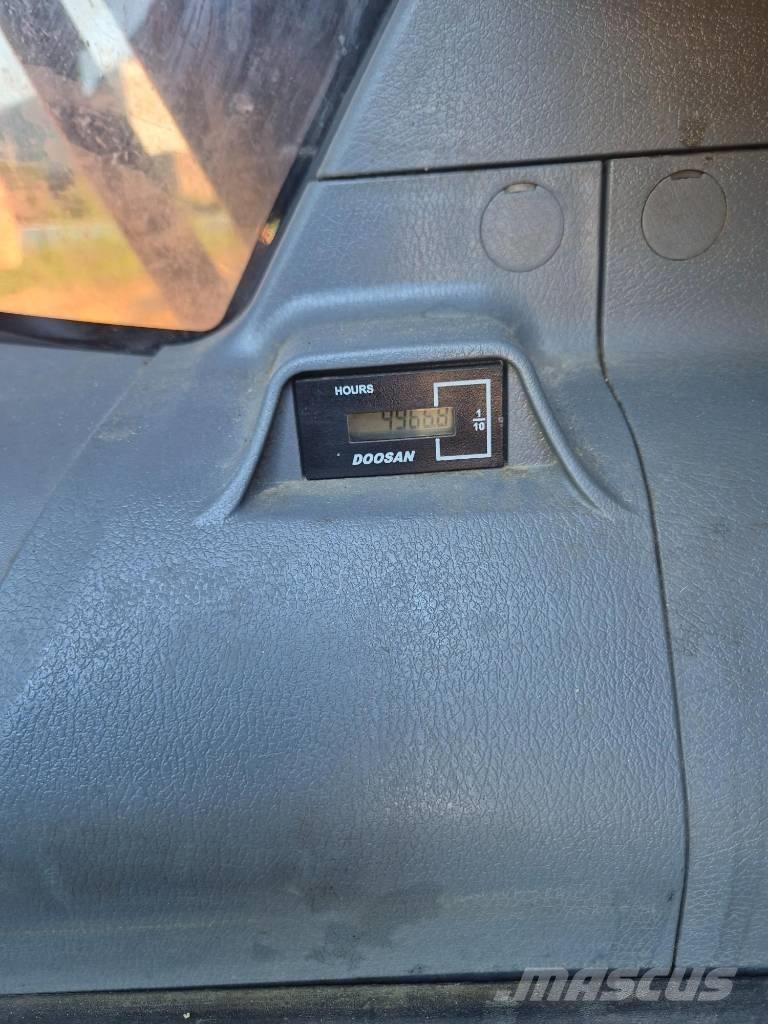 Doosan DX 400 LC-7 Telakaivukoneet