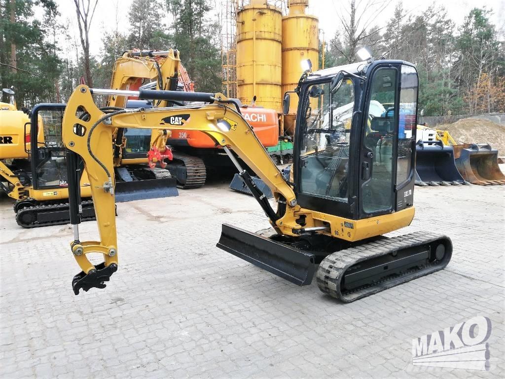 CAT 302.7 D CR Minikaivukoneet < 7t