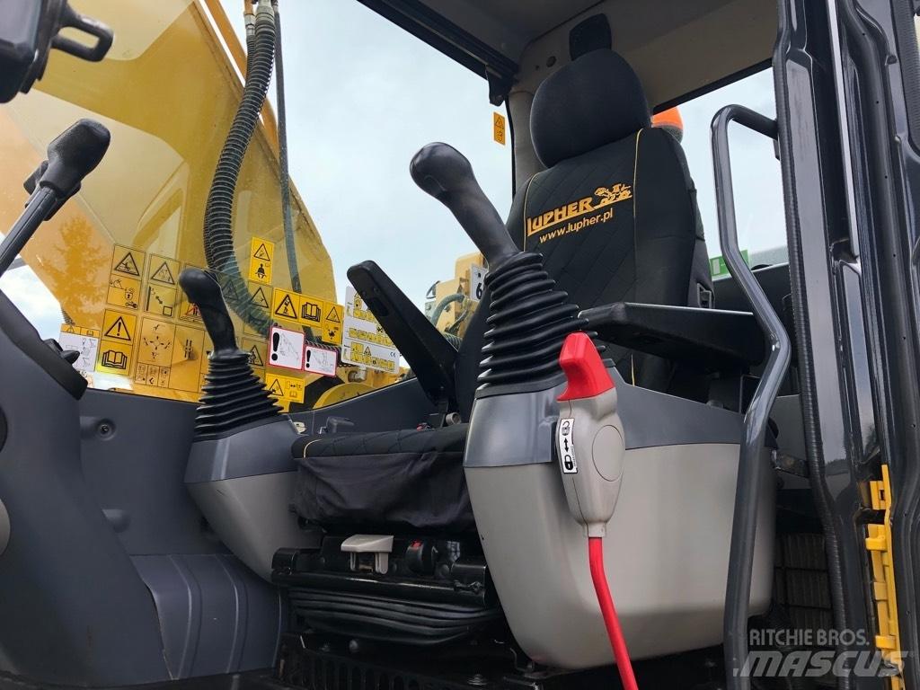 Komatsu PC210LC-11 Telakaivukoneet