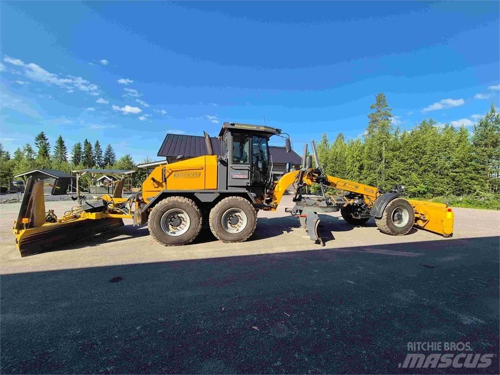 Veekmas RG 286 6WD Tiehöylät